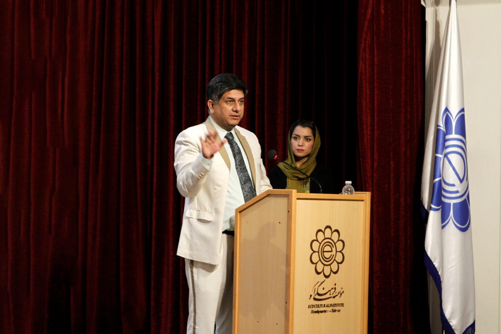 رئیس موسسه فرهنگی اکو گفت اندیشه‌های بزرگانی که از این سرزمین برخاسته‌اند، هنوز هم «راهنمای بشر» هستند