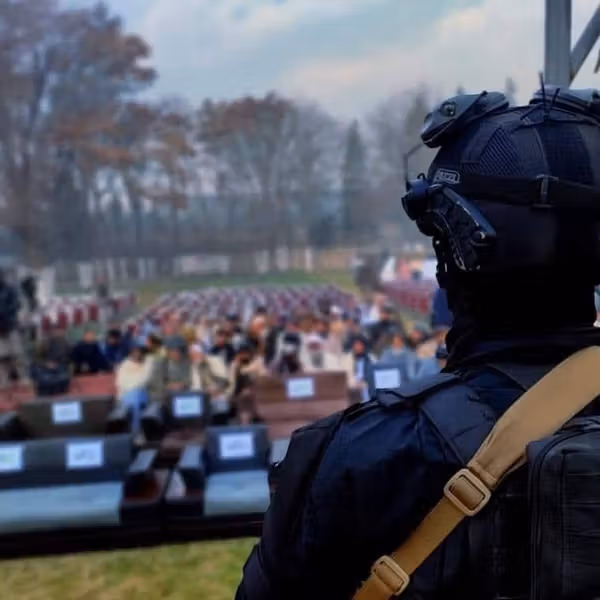 طالبان مردی را در ورزشگاه خوست اعدام کرد