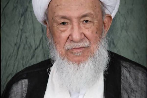 کرزي او پزشکیان د شیعه دیني عالم اسحاق فیاض پر مړینه خواشیني ښودلې