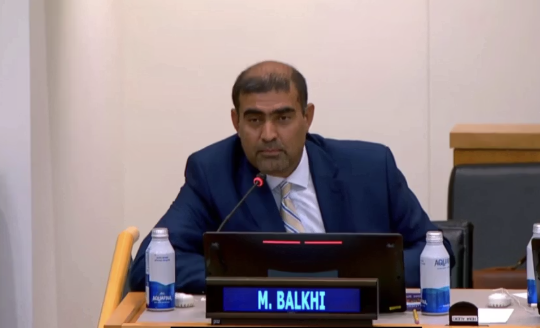 وزير التعليم السابق يحذر من تحول المدارس إلى نظام "طالباني"