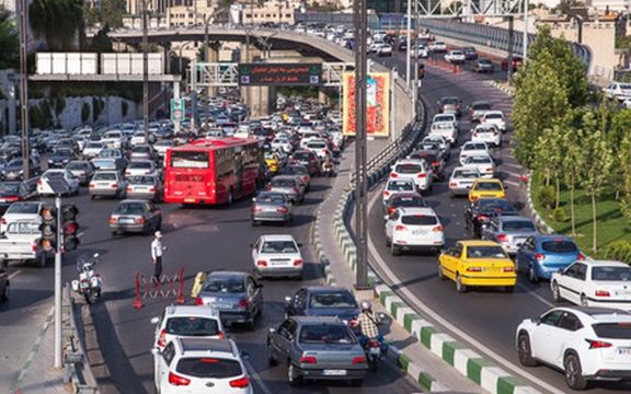 مقام قضایی جمهوری اسلامی: جابهجایی افغانهای «غیرمجاز» با موترهای شخصی ممنوع است