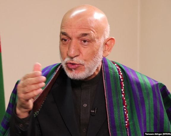 حامد کرزي متقاعدینو ته د طالبانو له خوا د معاشونو ورکولو د پرېکړې هرکلی کړی