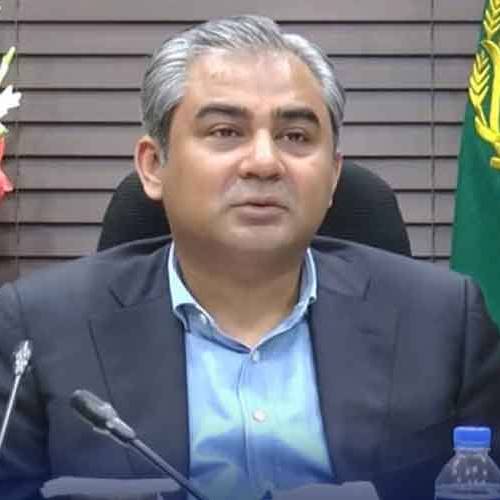 محسن نقوي: په روانه اونۍ کې د ناقانونه افغانانو د موندلو او بېرته ستنولو لړۍ پیل کوو