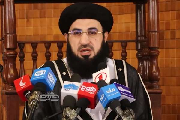 دفاع ملای حامی طالبان از بازداشت زنان: زن حق ندارد با دو چشم راه را ببیند