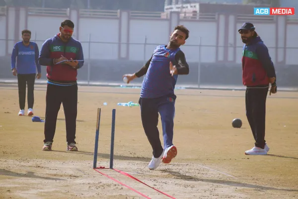 د کرېکټ له ډګره؛ ننګرهار کې د چټک توپ اچوونکو د مهارت لوړونې ځانګړی کمپ جوړ شوی