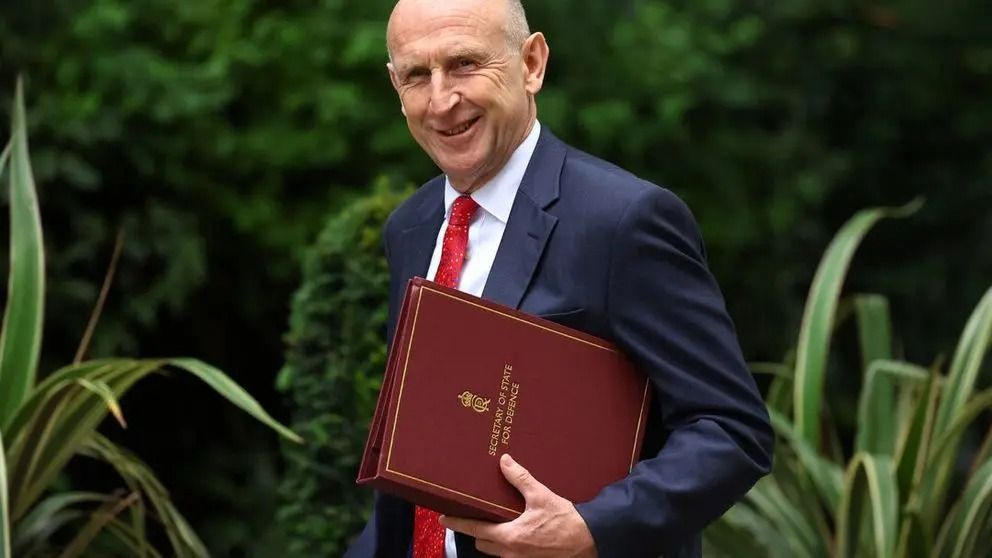 وزیر دفاع بریتانیا می‌گوید برنامه انتقال افغان‌ها به این کشور بی‌پایان نیست