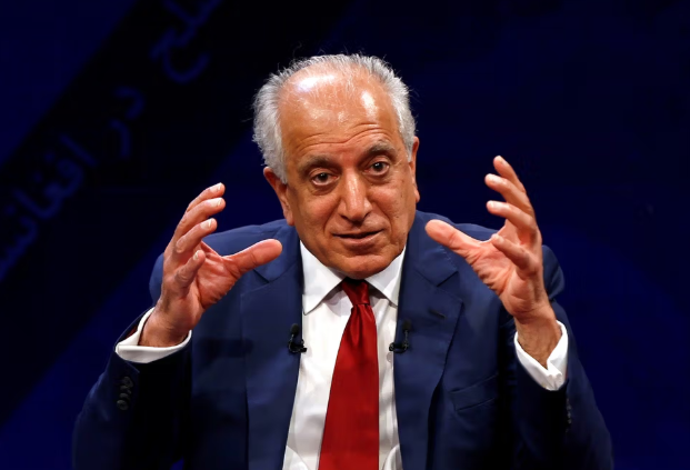 خليلزاد: قضية "السجناء والرهائن" تعرقل تطبيع العلاقات بين واشنطن وطالبان