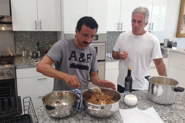 د طالبانو د یو قراردادي شریک نوم د جېفري اپسټین د جنسي رسوایۍ په دوسیه کې راڅرګند شو