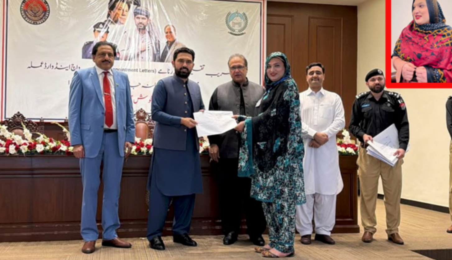 د پېښور مرکزي زندان کې د لومړي ځل لپاره دوه نرښځیان د بندیانو د څارونکو په توګه ټاکل شوي