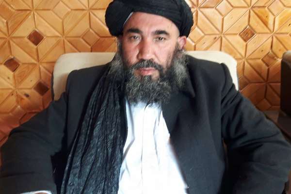 طالبانو ته د عبدالسلام ضعیف کنایه؛ خلک په زور نه بلکې په حقیقي عدالت سمیږي