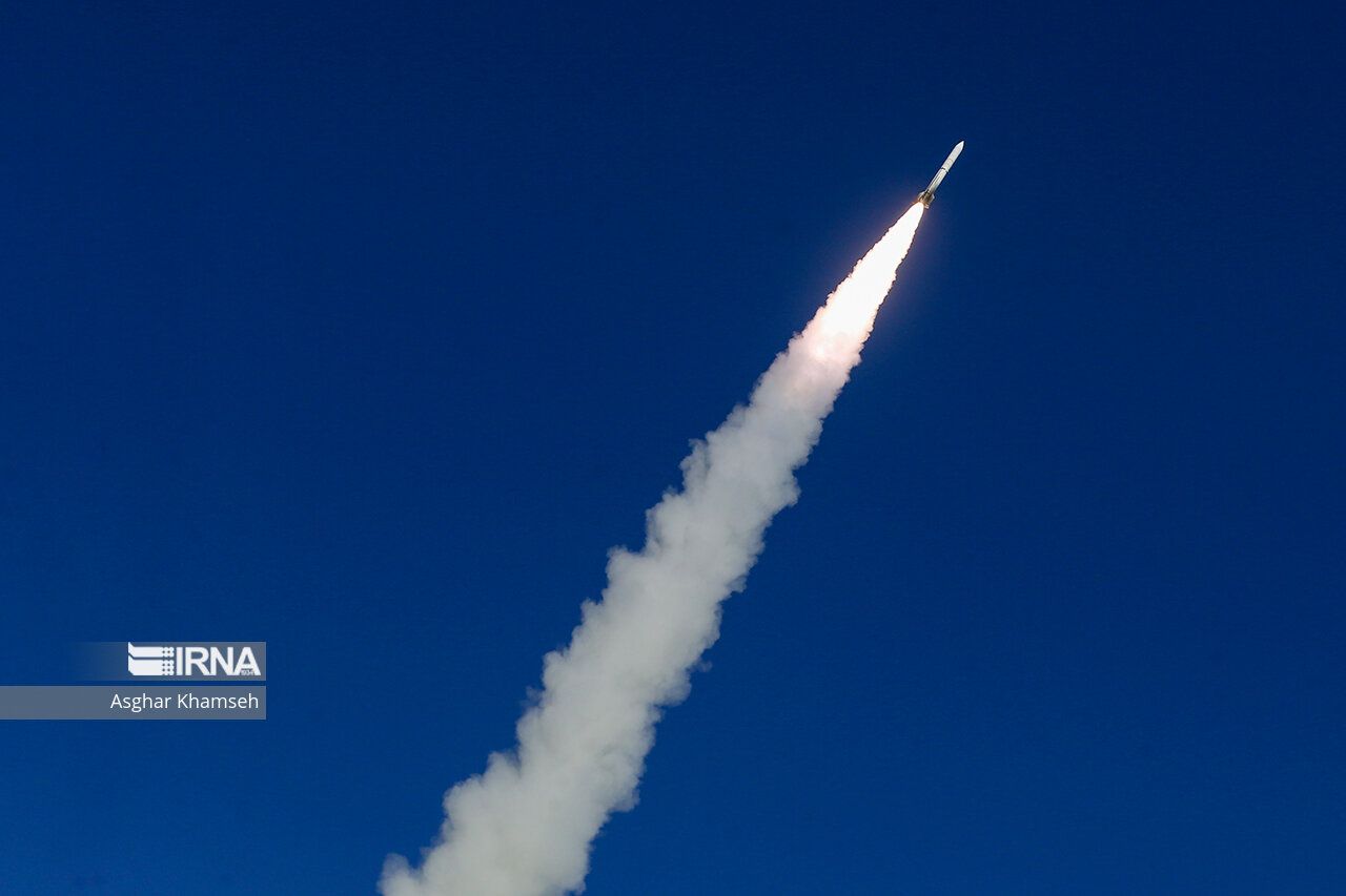 ارتش ایران از برگزاری رزمایش پدافند هوایی در مراکز هسته‌ای فردو و خنداب خبر داد