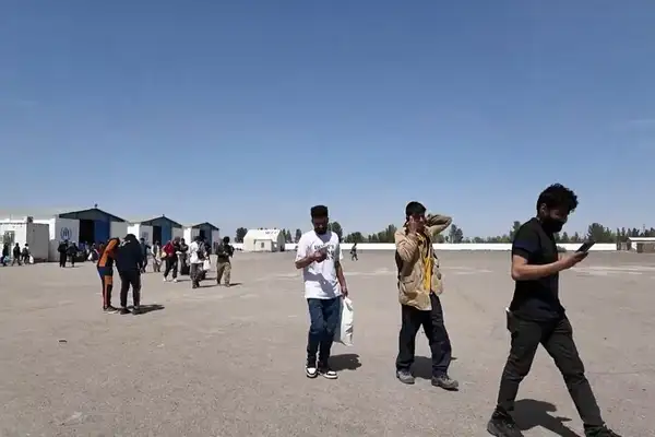 More Than 28,000 Afghans Return From Iran As Crisis Deepens