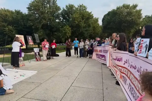 افغانانو په واشنګټن کې د طالبانو پرضد لاریون وکړ