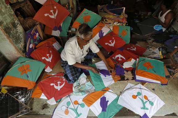 د هند ټاکنې: د نړۍ ترټولو لویې ډیموکراسۍ کې ټاکنې څنګه ترسره کیږي؟