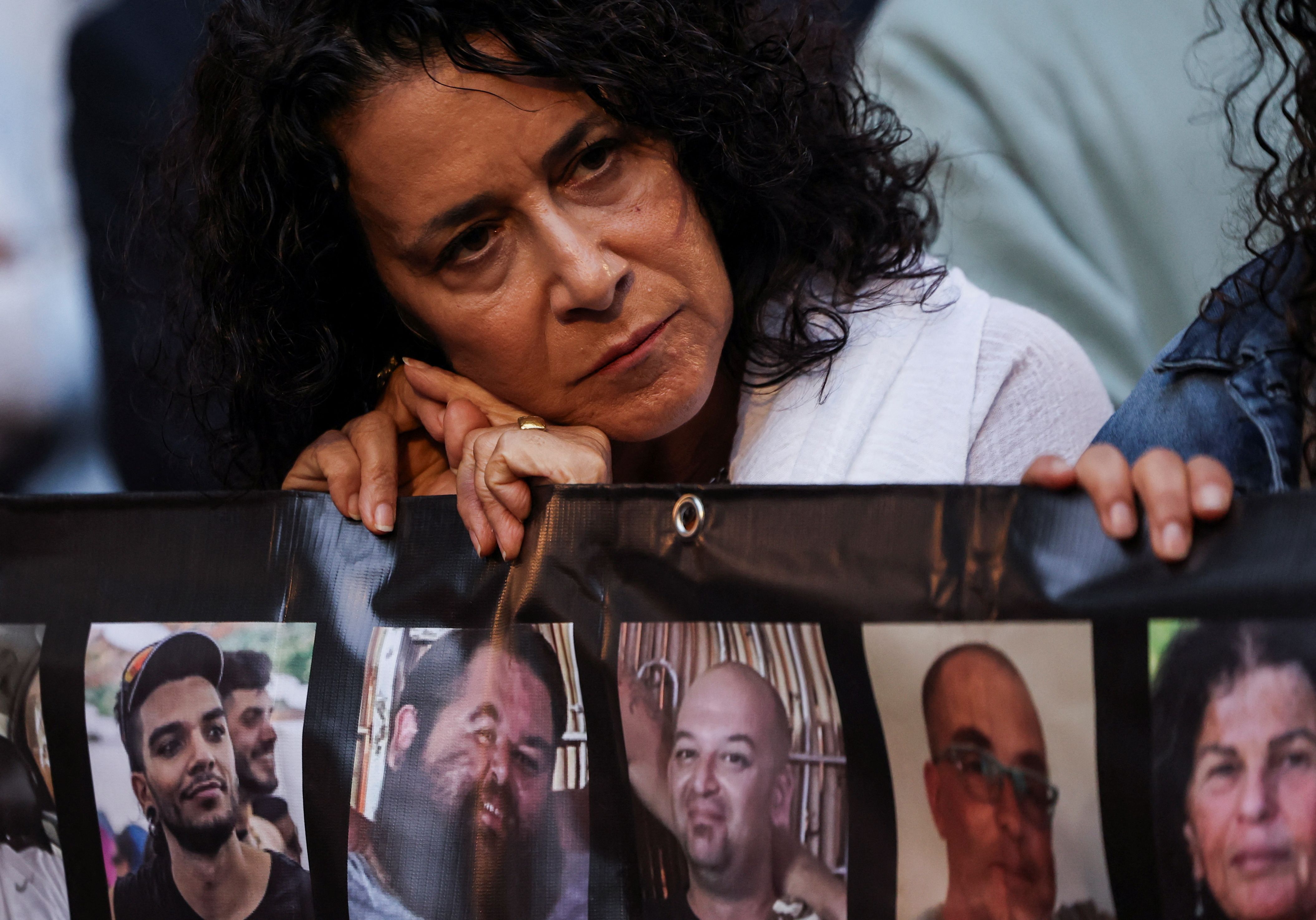 رویټرز: اسراییل د اکټوبر اوومه د زیاتېدونکي جګړې تر سیوري لاندې نمانځي