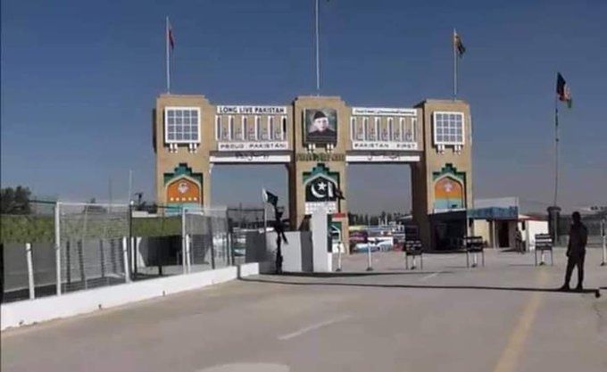 منظور پشتین به شلیک نظامیان پاکستانی بر مردم در منطقه هم مرز با افغانستان اعتراض کرد