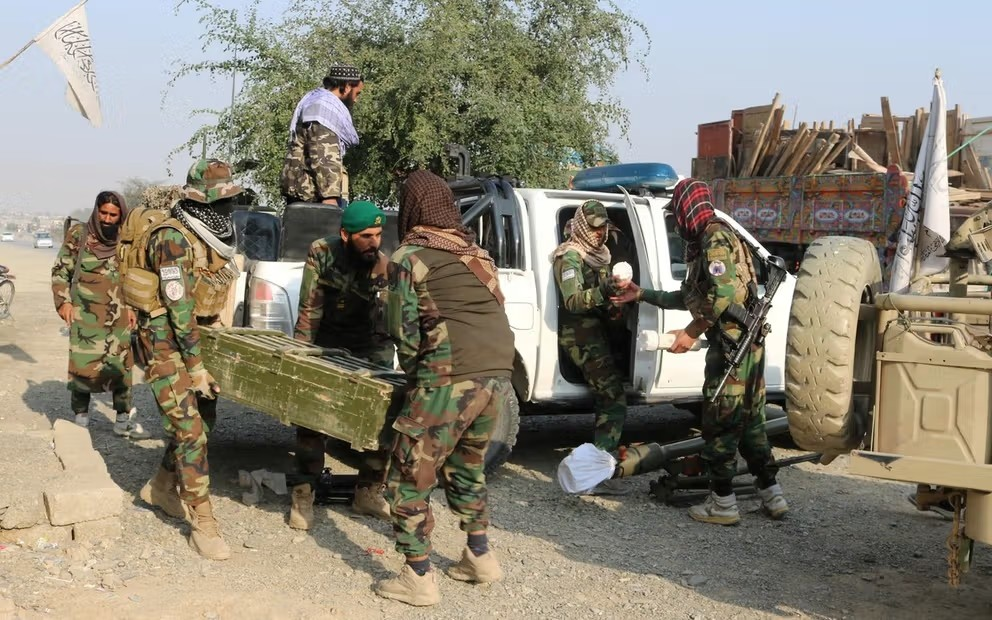 د طالبانو او پاکستاني ځواکونو ترمنځ د جګړې اوومه ورځ