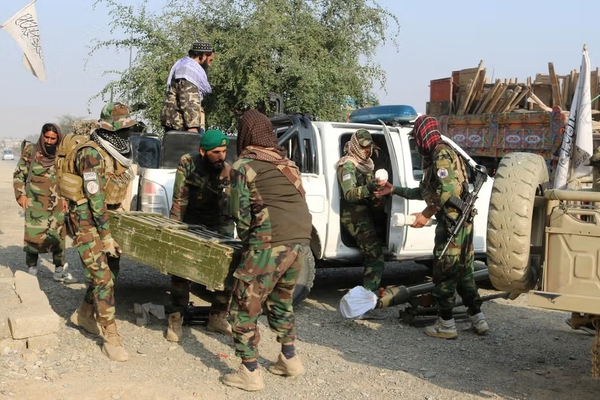 د طالبانو او پاکستاني ځواکونو ترمنځ د جګړې اوومه ورځ