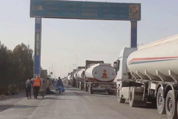 طالبانو تېره میاشت ۶۳ ټانکره بې کیفیته تېل بېرته ایران، ازبکستان او تاجکستان ته ګرځولي