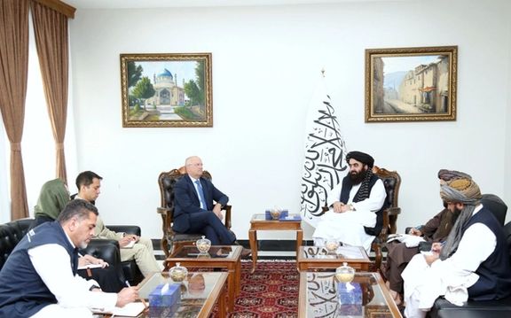 متقي: له بهره د نشهيي توکو قاچاق افغانستان ته یو جدي ګواښ ګرځېدلی