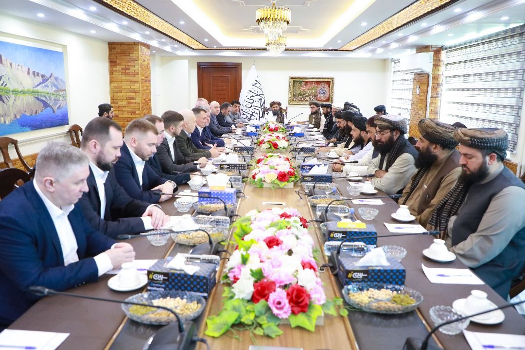 ملابرادر له روسي پانګوالو وغوښتل چې په افغانستان کې پانګونه وکړي