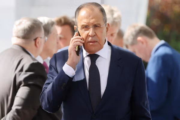 د روسیې د بهرنیو چارو وزیر د امریکا او ایران ترمنځ د مذاکراتو پر دوام ټینګار وکړ