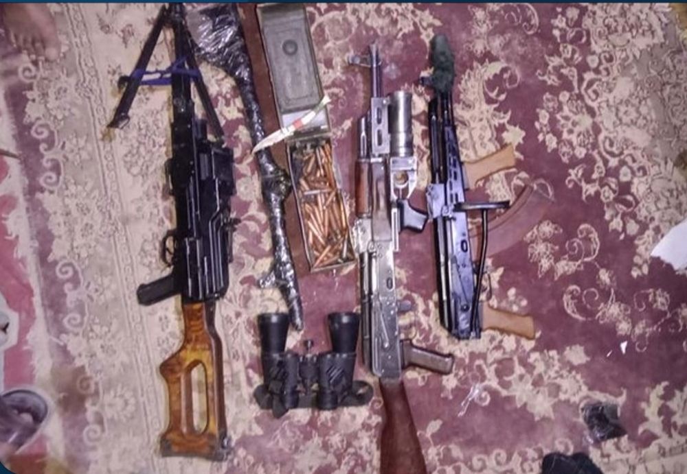  له کندهار نه پاکستان ته د وسلو د قاچاق په تور درې تنه نیول شوي