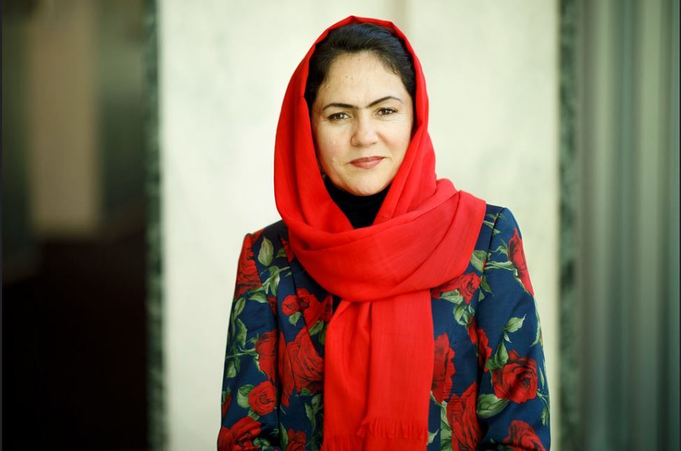 فوزیه کوفي: خوښه یم چې د طالبانو موقف له «بالفعل چارواکو» «اړوندو چارواکو» ته راټيټ شوی