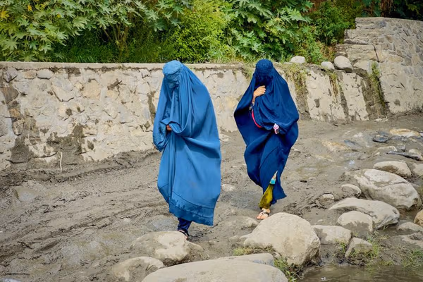 جنبش زنان به سوی آزادی: خشونت سیستماتیک علیه زنان افغان باید متوقف شود