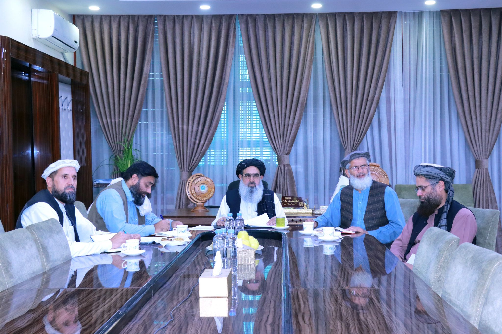 طالبانو له عربي هېوادونو او مرستندویه سازمانونو سره د ګوزڼ واکسین د تطبیق په اړه خبرې کړې