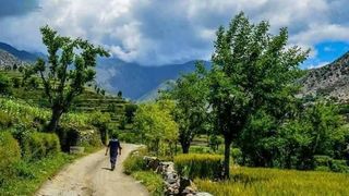 سرچینې: د طالبانو پخوانی قومندان اوس د ننګرهار په دره نور ولسوالۍ کې د داعش مشري کوي