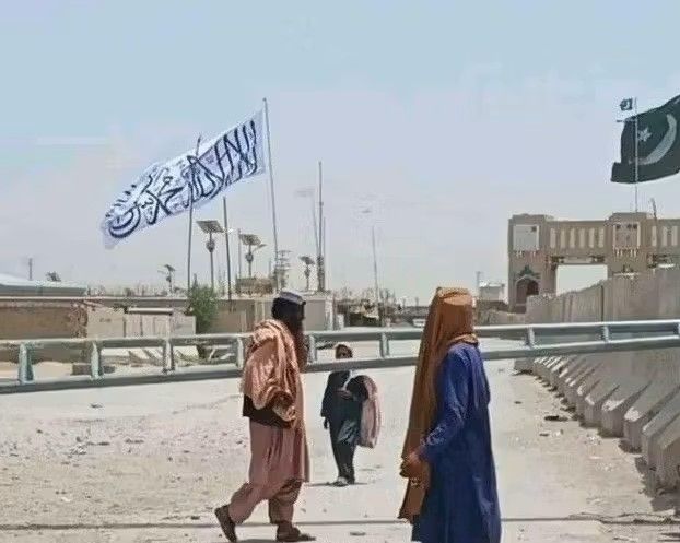 طالبانو د افغان کډوالو د ستنېدو لپاره د سپین بولدک لارې له پرانیستلو خبر ورکړی