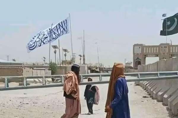 طالبانو د افغان کډوالو د ستنېدو لپاره د سپین بولدک لارې له پرانیستلو خبر ورکړی