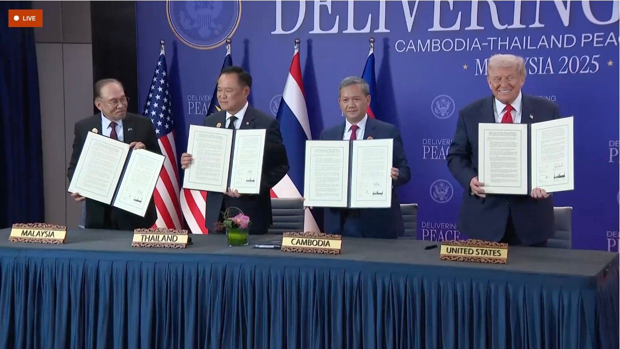 د ټرمپ په شتون کې؛ تایلنډ او کمبوډیا د سولې تړون لاسلیک کړ