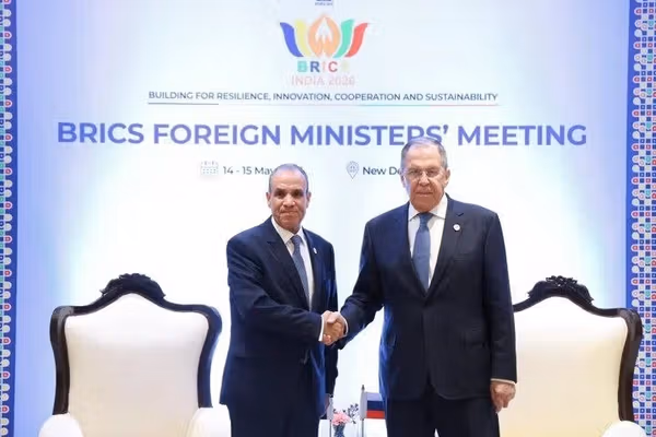 موسكو والقاهرة تبحثان التهديدات الإرهابية في أفغانستان وآسيا الوسطى
