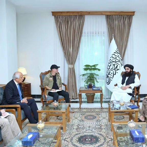 کریم خرم: امریکا با طالبان درباره اخراج بعضی افغان‌ها گفت‌وگو کرده بود