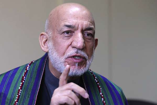 حامد کرزي د کابل په شهرنو سیمه کې پر چینایي رسټورانټ پرونۍ چاودنه وغندله