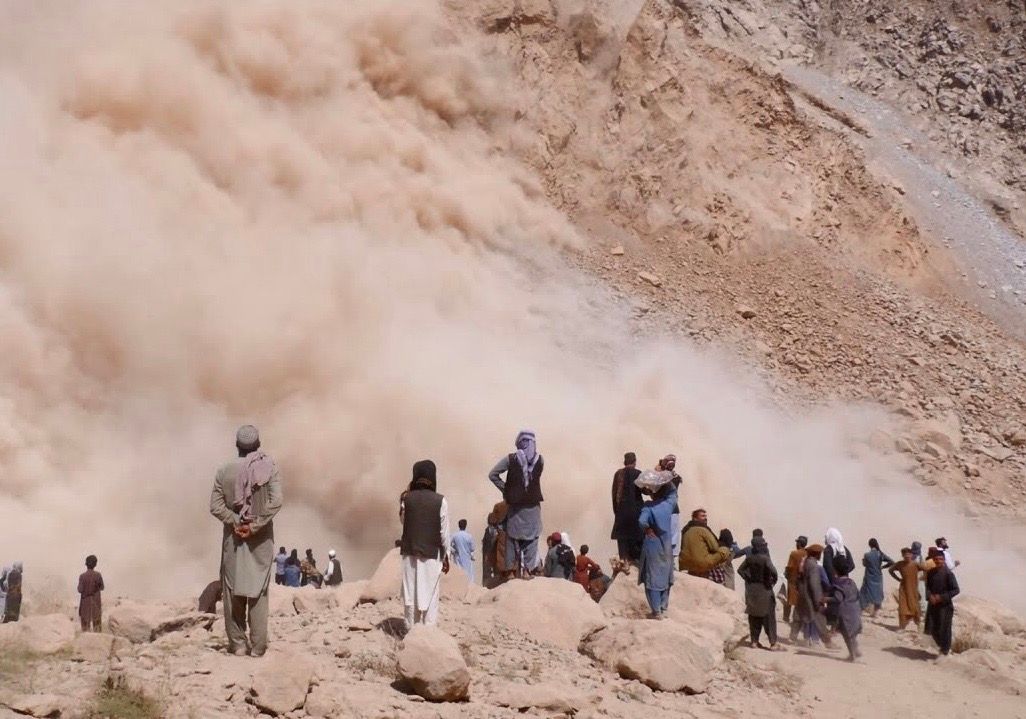 د کابل_جلال اباد د لارې بندېدل او د خلکو لالهاندي