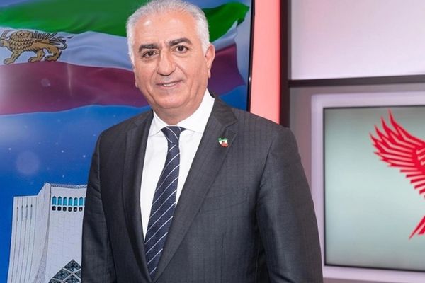 رضا پهلوي: نړۍ باید د ایران اخوندي رژیم د ژغورنې هڅه ونه کړي