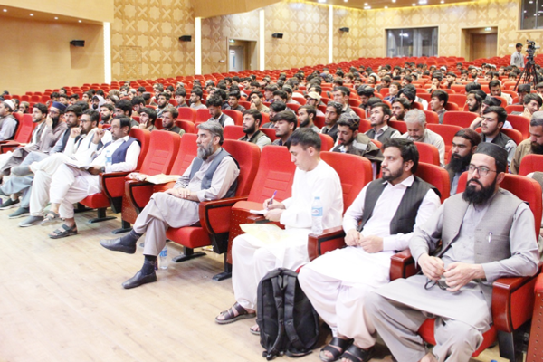 طالبان وايي په ۲۱ ولایتونو کې یې نږدې ۲۰ زره هکټاره ځنګلونه احیاء کړي