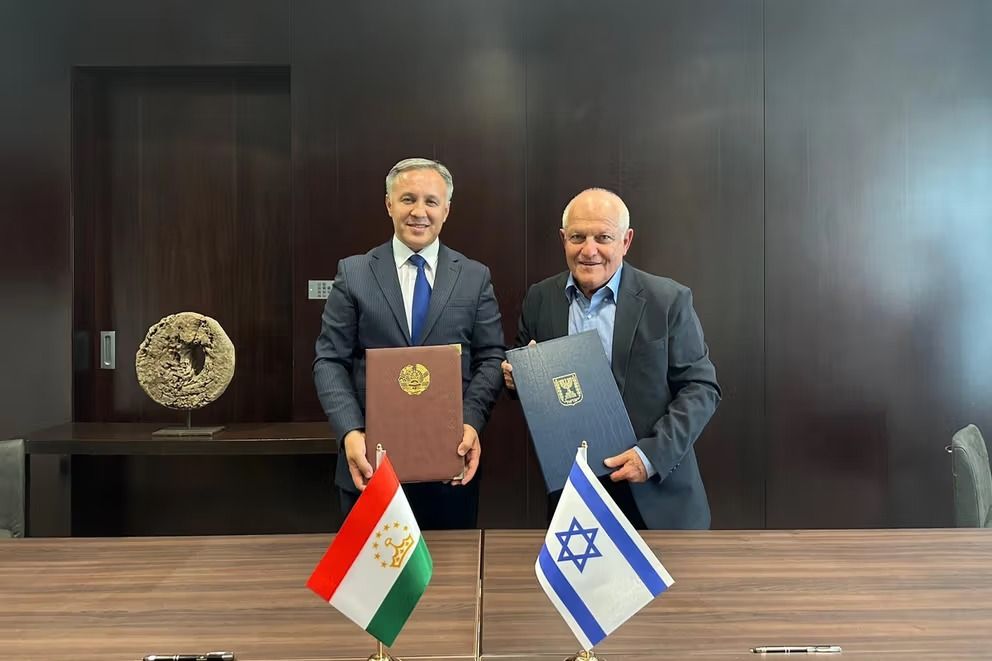 اسرائیل و تاجیکستان تفاهمنامه گردشگری امضا کردند