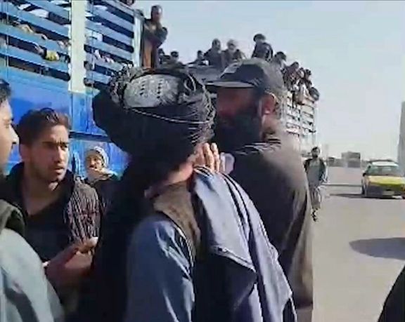 هر موتر پنج هزار افغانی؛ اخاذی طالبان در مسیر هرات - فاریاب اعتراض رانندگان را برانگیخت