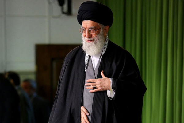 من القديس إلى إبليس.. ردود الفعل على مقتل زعیم