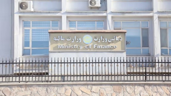 طالبانو له پاکستان نه د درملو پر وارداتو بشپړ بندیز ولګاوه