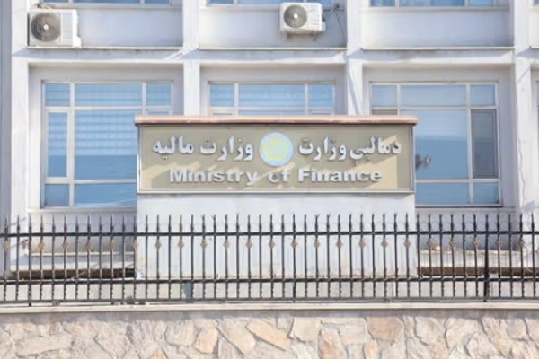 طالبانو له پاکستان نه د درملو پر وارداتو بشپړ بندیز ولګاوه