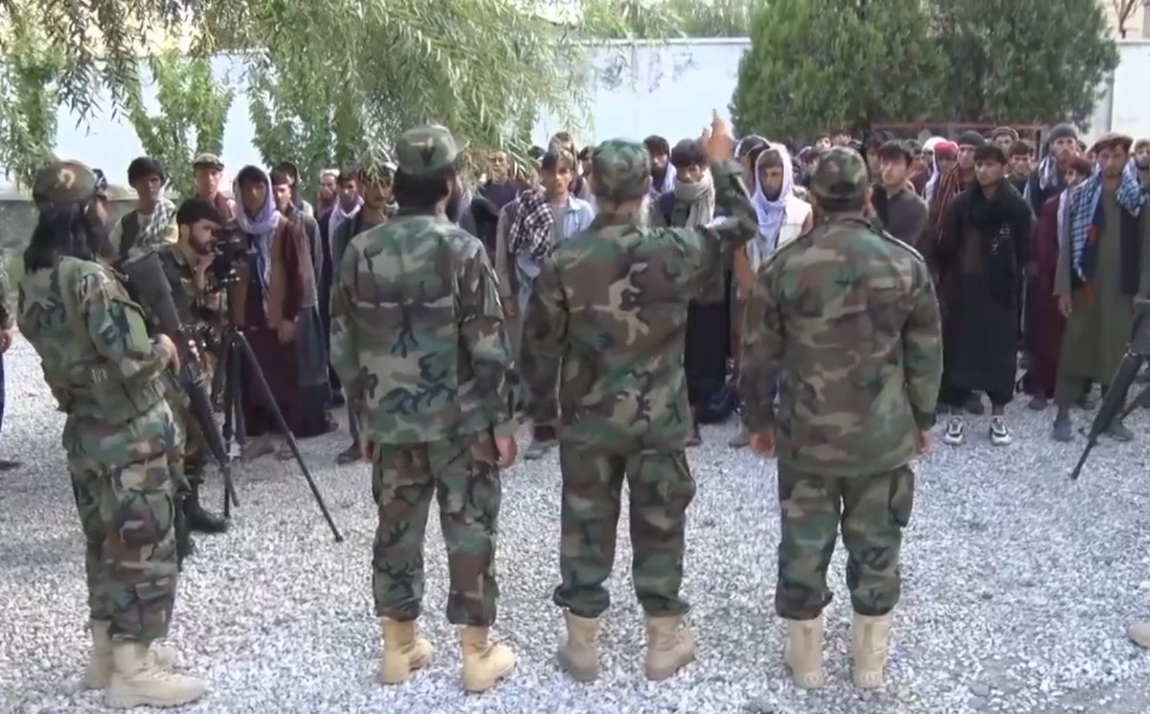 طالبان می‌گوید برای ۶۰۰ بست نظامی در پنجشیر ۶۰۰ نفر ثبت نام کردند