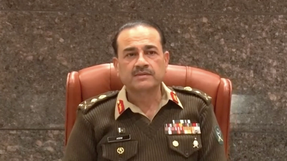 د پاکستان د پوځ مشر: ملت د هغو عناصرو په وړاندې متحد دی چې د سولې خنډ ګرځي