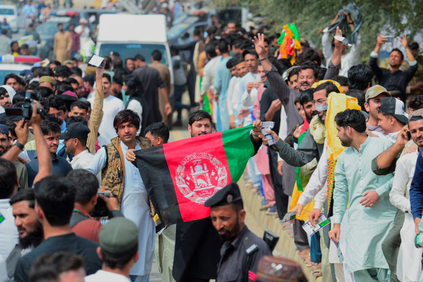 Pakistan Rejects Taliban’s Request To Extend Afghan Refugees’ Stay