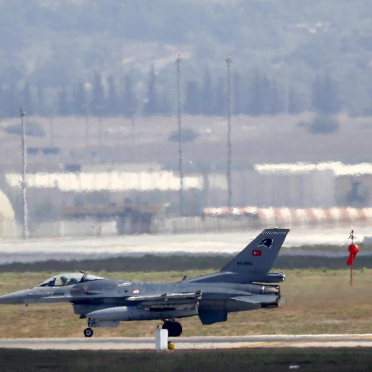 ترکیه به مواضع حزب کارگران کردستان در عراق و سوریه حمله کرد