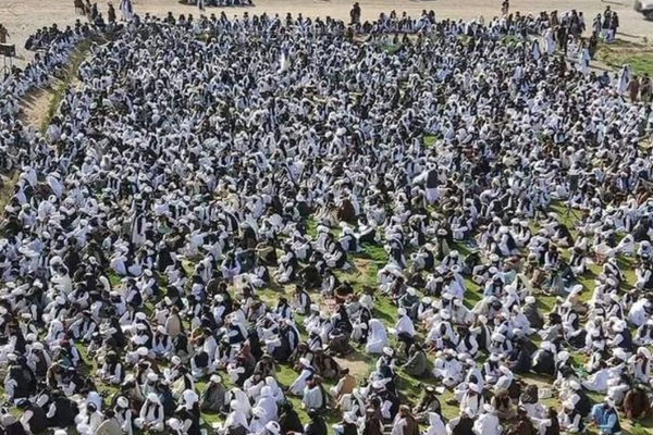 Over 3000 Clerics Take Exam to Receive Bachelor’s Degree in Helmand